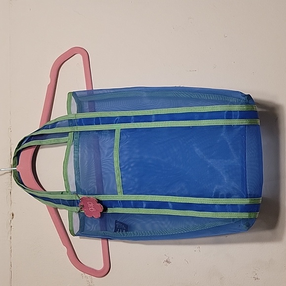 GAP Nylon Blue and Green Logo Embelished Rose Tote Bag Size 17X12X4" - Picture 2 of 9